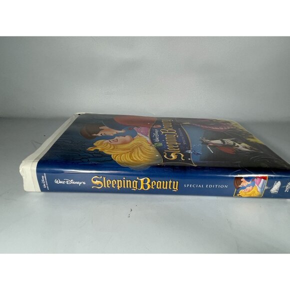Walt Disney's Sleeping Beauty Special Edition VHS - Original Clamshell - 2003 - Picture 5 of 7